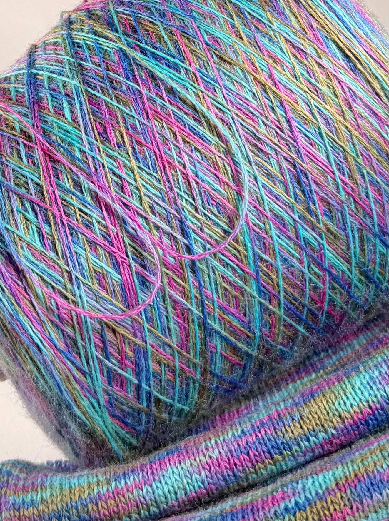 Lana Shetland 100% – filato strutturato a degradé artigianale 01